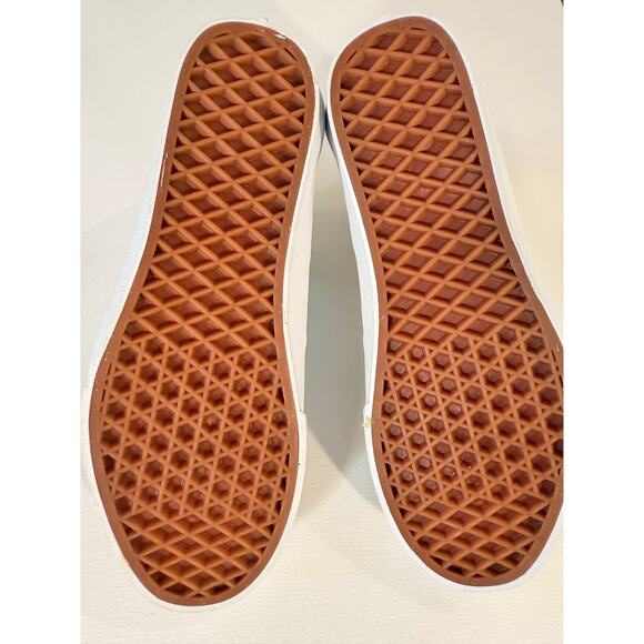 New Vans - Women’s Size 7/Men’s Size 5.5 Zen Blue Color - Picture 5 of 7